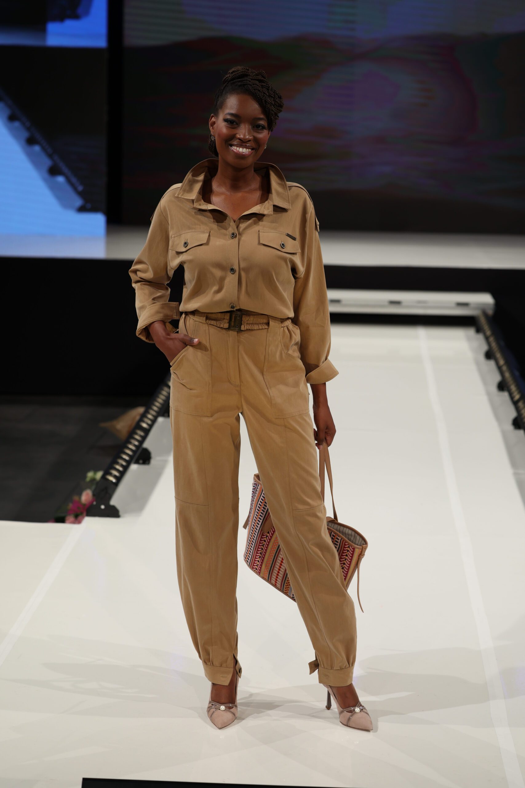 Lýdia Eckhardt Fashion show - Križovatky