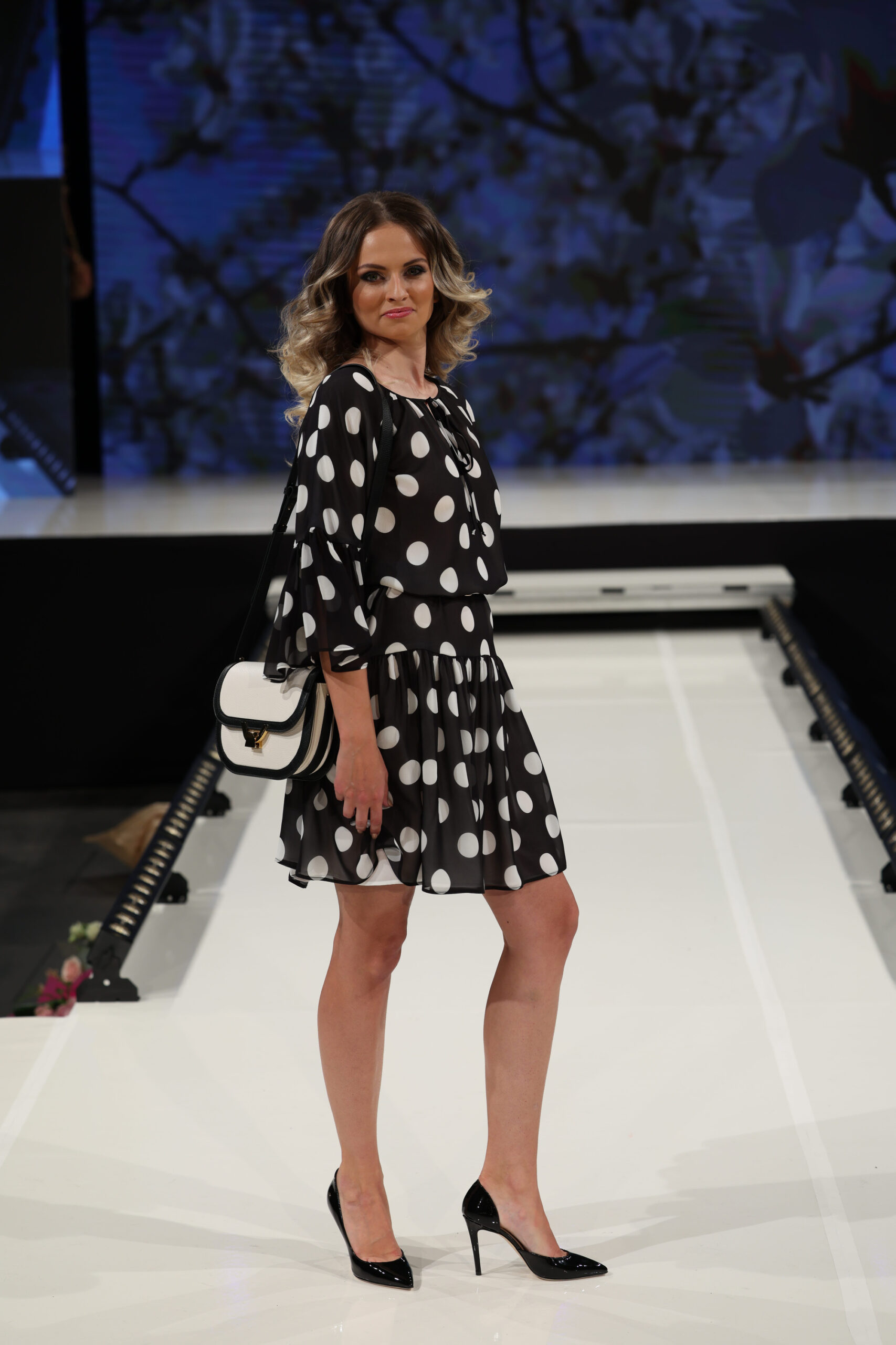 Lýdia Eckhardt Fashion show - Križovatky