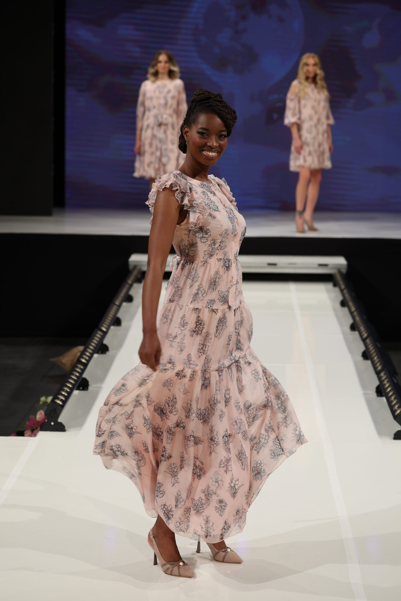 Lýdia Eckhardt Fashion show - Križovatky