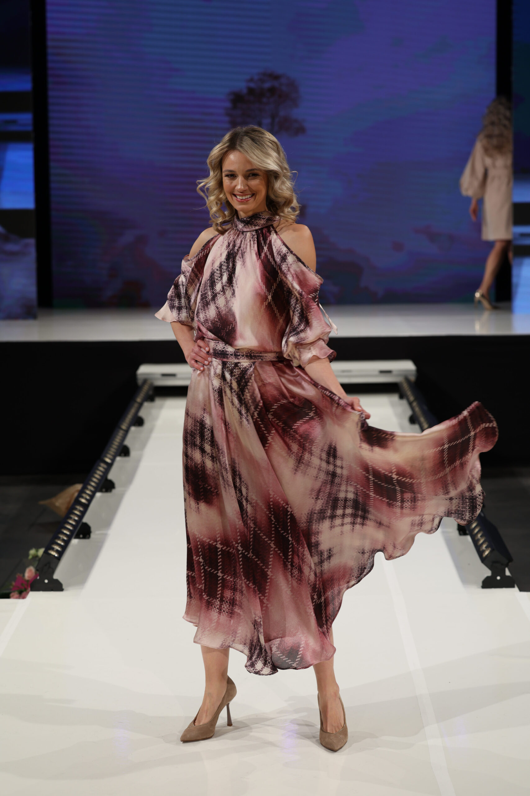 Lýdia Eckhardt Fashion show - Križovatky